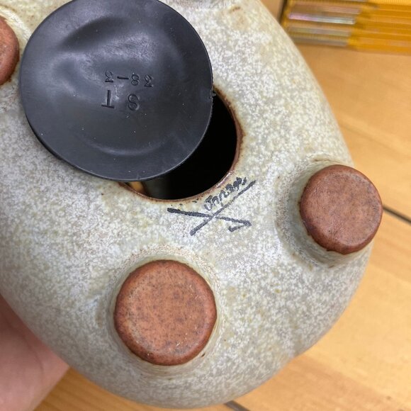 Happy Elephant Money Coin Bank Stoneware Ceramic Vintage UCTCI Japan 6.5" Long - Picture 4 of 10